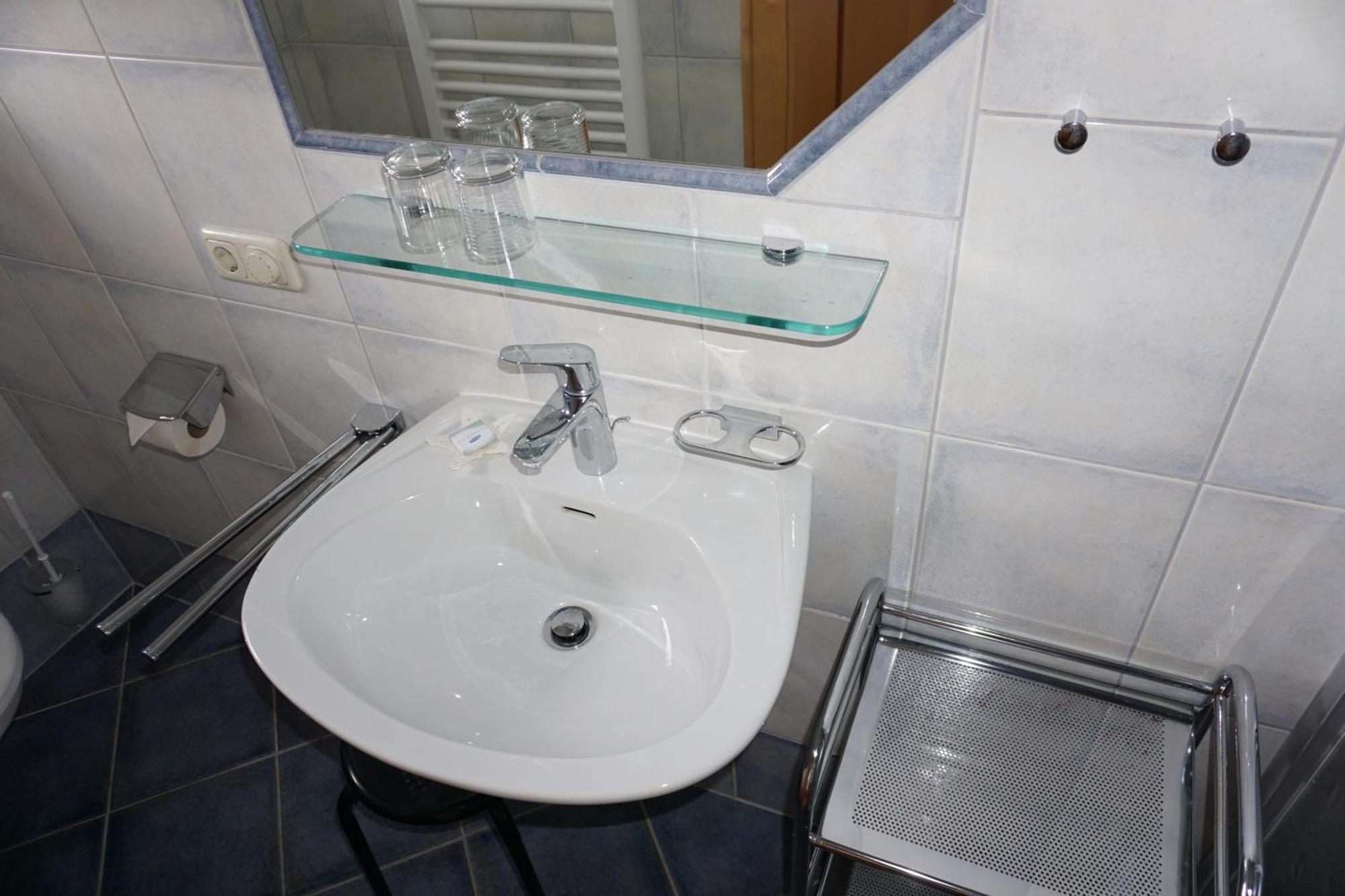 Pension & Appartements Anny Мария Алм ам Щайнернен Мер Екстериор снимка