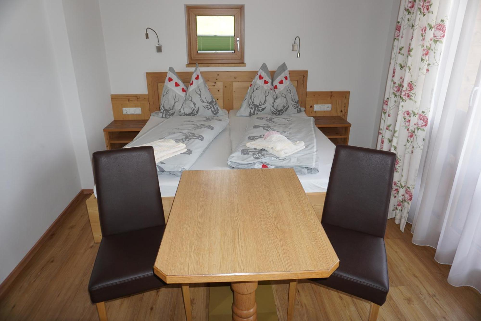 Pension & Appartements Anny Мария Алм ам Щайнернен Мер Екстериор снимка
