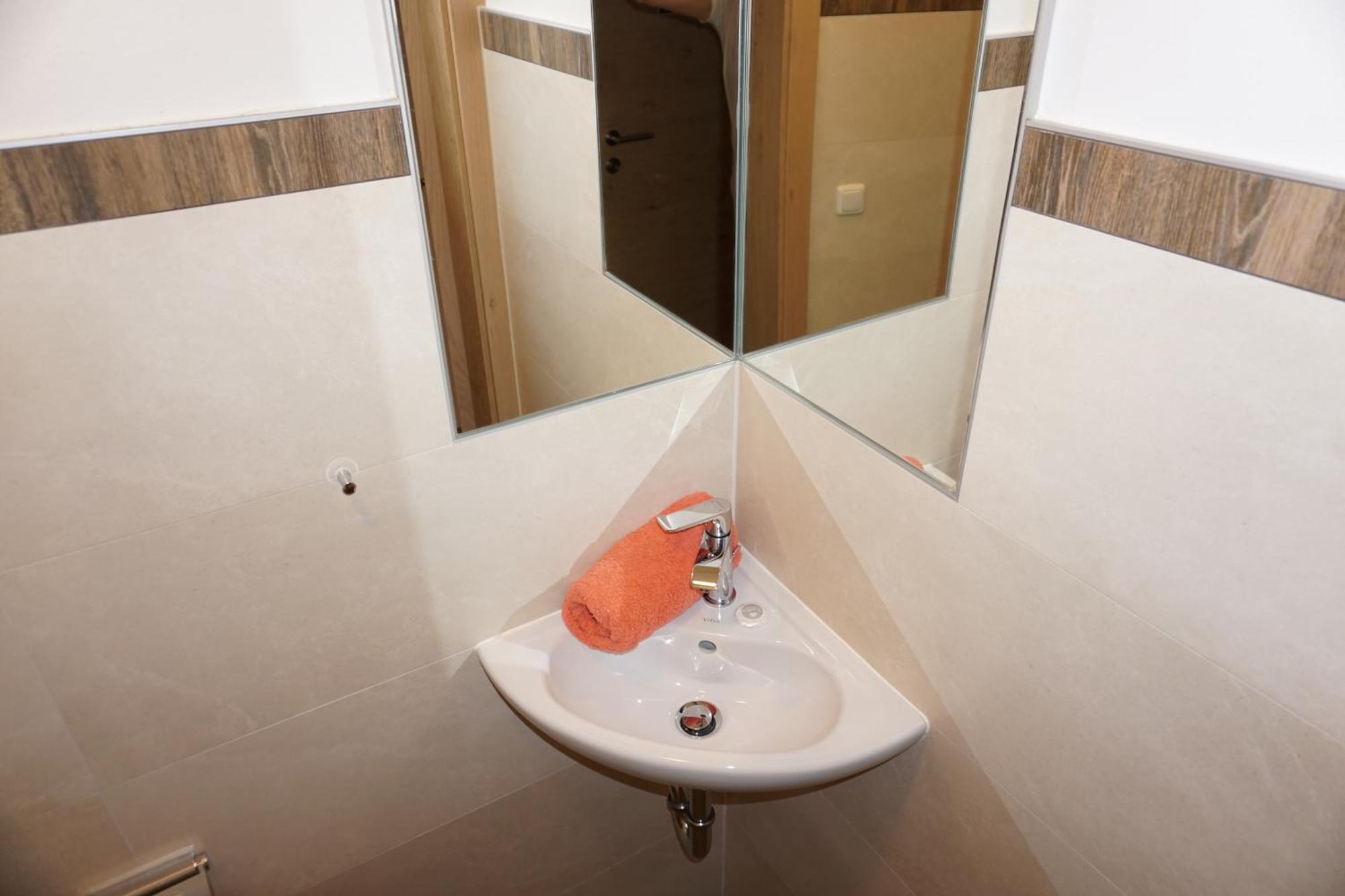 Pension & Appartements Anny Мария Алм ам Щайнернен Мер Екстериор снимка